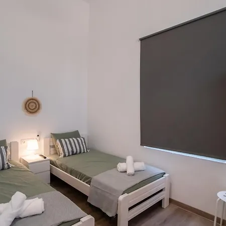 Olesia In Apartment Naousa (Paros)