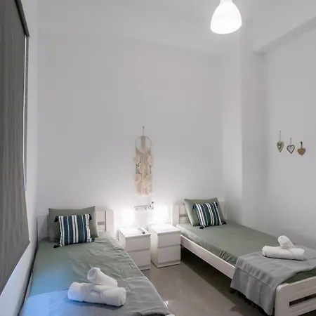 Olesia In Apartment Naousa (Paros)